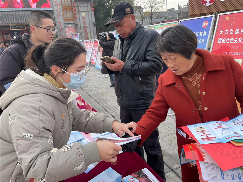 湖北麻城：主动把纪律教育融入信访举报办理环节