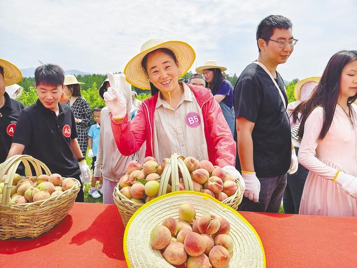 全产业链产值超10亿元  广水“胭脂红”为什么这样红