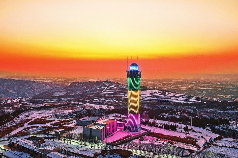 气象“小蛮腰” 打造新景观