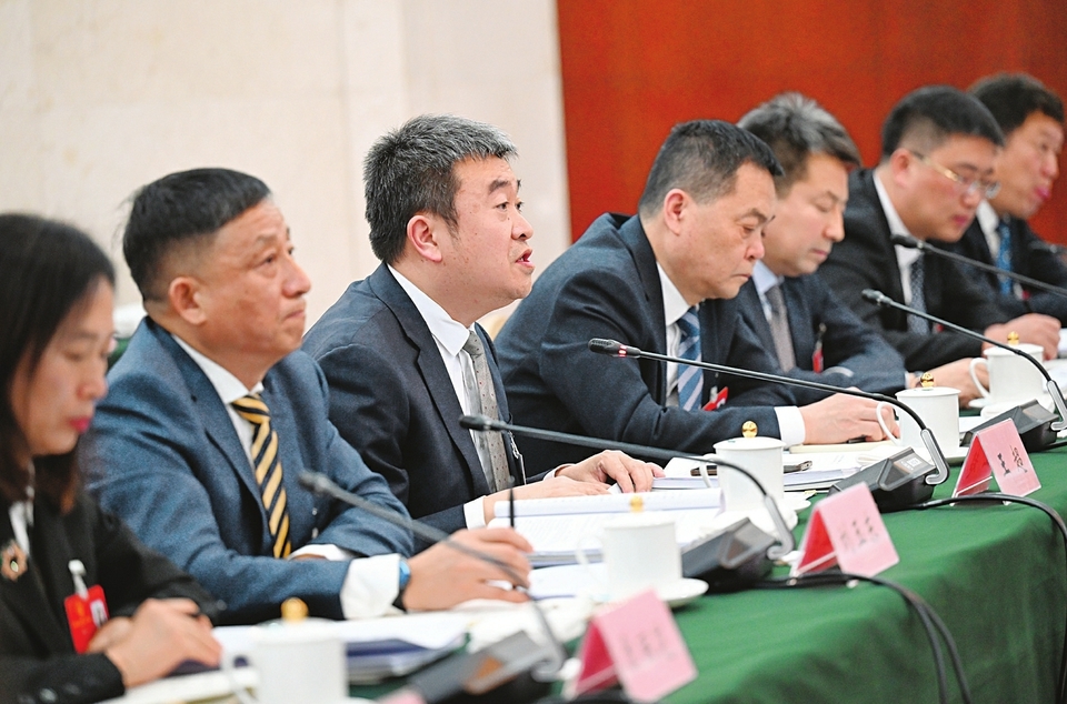 履职尽责显担当