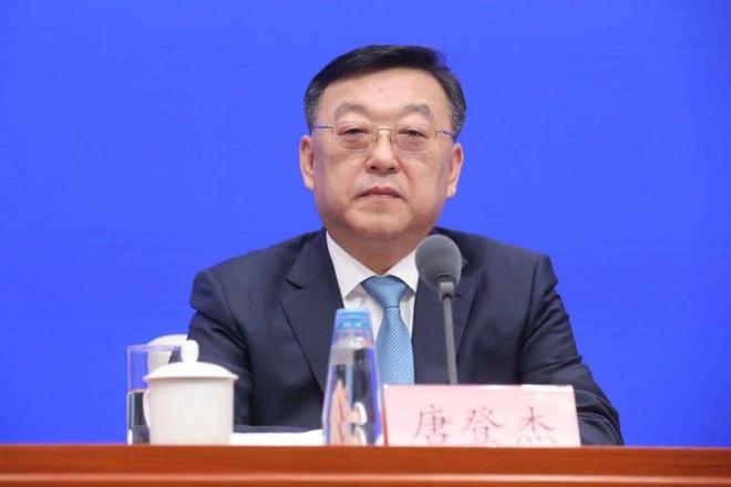 7月8日，省委书记唐登杰主持召开省委常委会会议