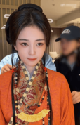 化妆一次要20万？金鹤龙晒白鹿妆造视频辟谣