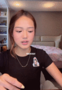 钟丽缇二女儿直播藏电子烟 怕被妈妈发现