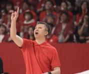 杨毅：篮球史上无法无天的一场球 中国男篮力克日本