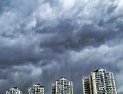 假期第三天，北京的“天空剧场”，翻云覆雨好热闹！多图直击——
