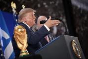 特朗普频繁现身美国体育大赛引争议 安保升级与公众反应两极分化