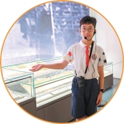 服务社会 滋养成长（快乐而充实的暑假）