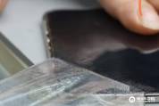 苹果内屏磨砂膜能徒手撕下 双层贴膜设计揭秘