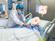 男子网购鸡翅吃进ICU 肉毒中毒险酿悲剧