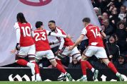 阿森纳2-0埃弗顿 积分追平曼城 三连胜稳固榜首位置