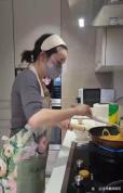 学医女生转行上门做饭月入5000元 专业背景成亮点