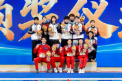 徐嘉余刷新男子100米仰泳短池亚洲纪录 接力夺冠再创佳绩