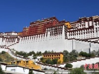 तिब्बतको लाह्साको पोताला दरबार