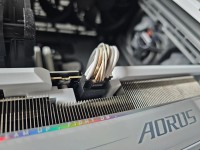 RTX5090新年第一烧！玩游戏时闻到糊味已心知不妙