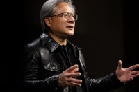 AI并非无所不能 黄仁勋否认神AI：还没人创造出来