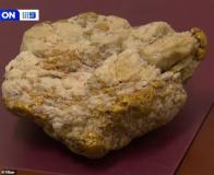澳一男子发现4.6公斤重天然金块 价值人民币110万