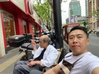 滬上網(wǎng)紅“阿大蔥油餅”開(kāi)業(yè)近一月 情懷與挑戰(zhàn)并存