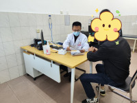男子長期吃感冒藥中毒突然無法行走 警惕藥盒里的“雙面間諜”