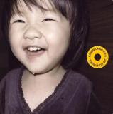 陳奕迅愛女簽約唱片公司，坐等下一個(gè)“祖?zhèn)骱寐曇簟?音樂天賦傳承有望