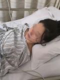 女子被捅数刀胸部假体救了命 隆胸假体挡住致命一击