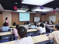 陪診師新職業(yè)在蘇州悄然興起,！陪診師化身老年人就醫(yī)“導(dǎo)航員”