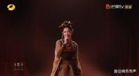 從那藝娜到單依純 樂壇徹底“癲”了 年輕人的狂歡密碼