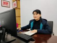 代表建议增设班级行政助理岗位 让教师回归主业