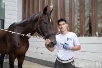 持证钉蹄师全国仅70余人 小众行业人才稀缺