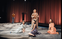 写给母亲和岁月的诗，顾雷戏剧《长翅膀的杜若》上演