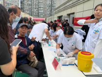 ​医社联动送健康 重阳敬老暖人心——东湖社区卫生服务站助力第九届重阳文化艺术节圆满举行