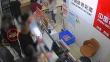 男子彩票站偷刮刮樂中了6500 一夜暴富夢破滅