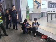 男孩离家出走2天后父亲意外去世 父子未能见最后一面