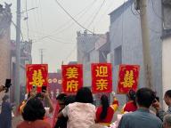 女子被送養(yǎng)36年找到親生父母 當事人：想過個真正的生日