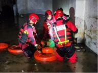 湖南龍山車庫被淹3人遇難 暴雨引發(fā)嚴(yán)重災(zāi)情
