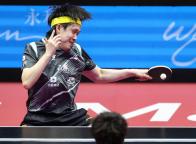 王楚钦4比2林高远晋级4强 精彩对决定格瞬间