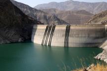 伊朗启动人工增雨应对严重干旱 多地开展增雨作业