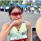 醫(yī)院回應“最快女護士”被處罰 違規(guī)兼職與虛假調休惹爭議