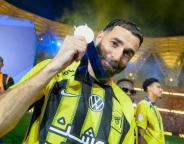 斯基拉：37歲本澤馬準(zhǔn)備在賽季結(jié)束合同到期后離開吉達(dá)聯(lián)合 自由身離隊