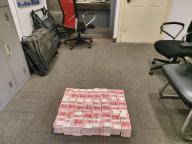 女子欲取240万元现金作彩礼 银行及时预警 险些落入诈骗陷阱