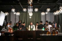 短剧“狂飙”，抄袭、速成与失序的剧本