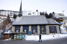 诈骗者给富翁卖假票称可进美国之家 已有人上当