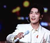 肖战《岁岁年年》全场大合唱 网友：期待正式舞台！