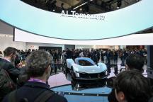 小米卢伟冰回应热点 汽车出海与内存涨价