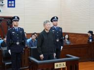 陆克华一审被判死缓 受贿1.89亿余元