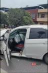 通城“白車俠”車禍現(xiàn)場救出被困司機 危急時刻顯身手