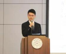 华人AI大神霸气离职，一篇博客挑明中美大模型暗战