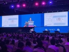 AGI“上海方案”全球关注，科学智能或成AI进化终极“试炼场”