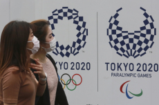 Организаторы Игр в Токио могут ввести систему штрафов за нарушение мер против коронавируса