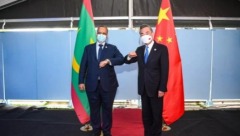الصين وموريتانيا تجددان التزامهما بالعلاقات الودية