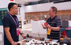 木艺微雕技艺非遗传承人沈秋法